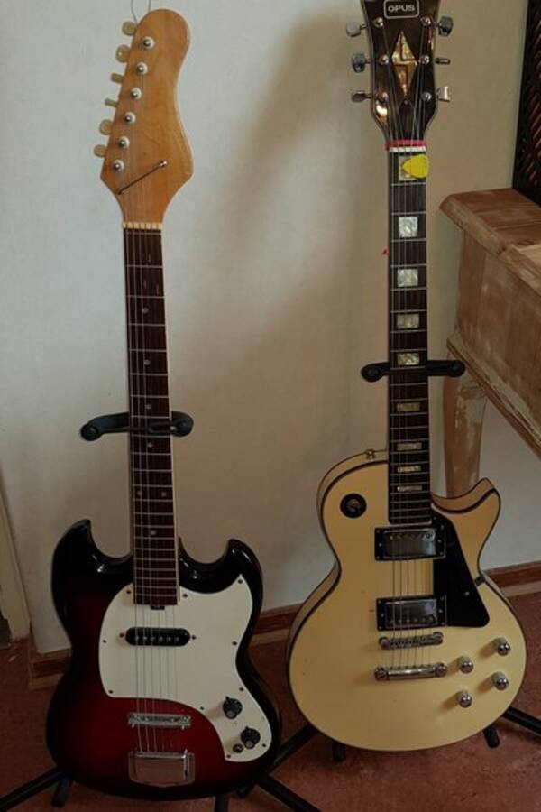 Rekvista - Elgitarrer