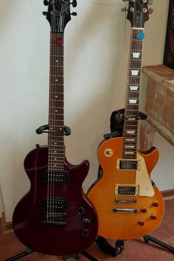 Rekvista - Elgitarrer