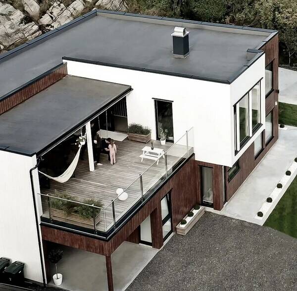 Hus - Funkisvilla ved pent hav i Molde 