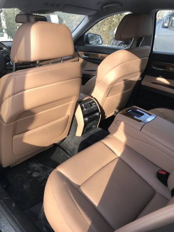 Fordon - BMW 740L Fordon - BMW 740L