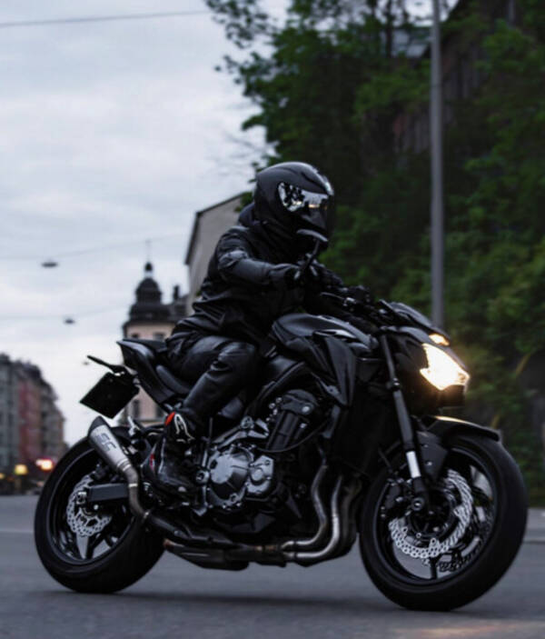 Fordon - Kawasaki Z900