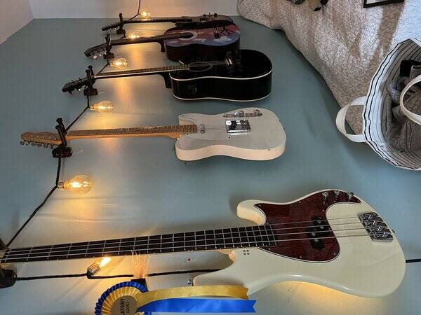 Rekvista - Musikinstrument 