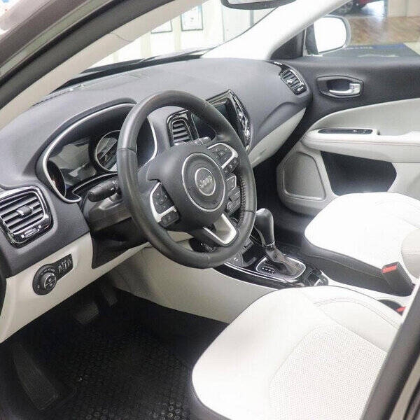 Fordon - Jeep Compass