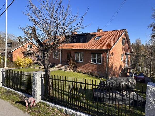 Hus - Villa på Lidingö 