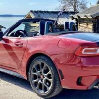 ABARTH 124 Spider Årsmodell 2017 ABARTH 124 Spider Årsmodell 2017