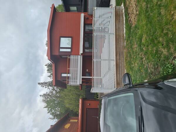 Hus - Kedjehus i Vallentuna