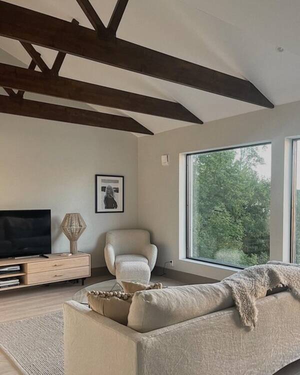 Hus - Stor modern villa på landet 