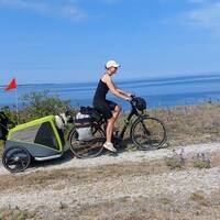 Elcykel med kärra Elcykel med kärra