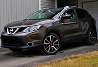 Nissan Qasqai 2015, Brun Nissan Qasqai 2015, Brun