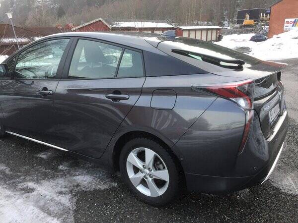 Kjøretøy - Toyota Prius Kjøretøy - Toyota Prius
