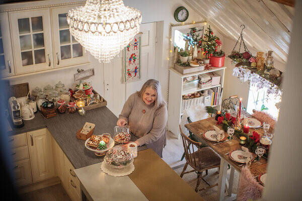 Hus - Gammel skipsbolig ved sjøen i Arendal Hus - Gammel skipsbolig ved sjøen i Arendal