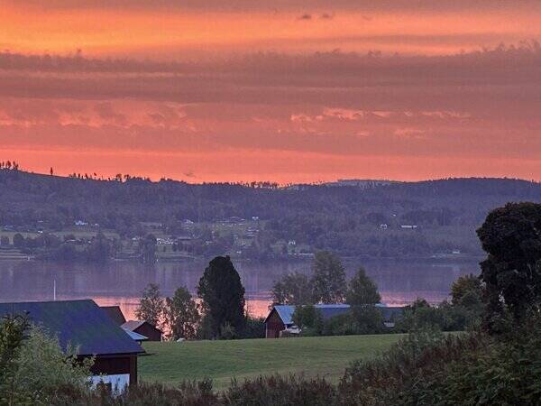 Hus - Villa med sjöutsikt
