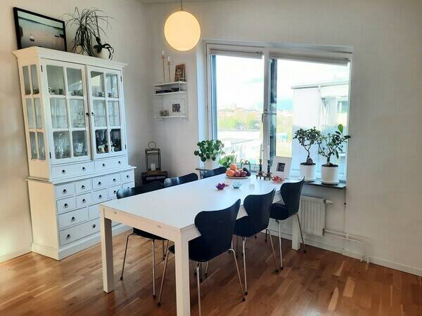 Lgenhet - Bostadsrtt 82 m2 