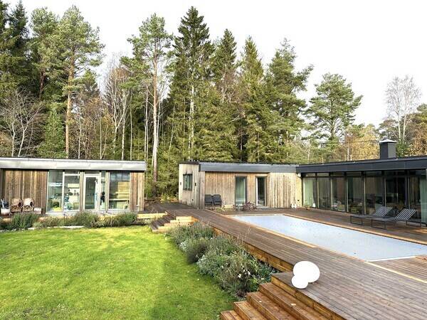 Hus - Kalifornien-inspirerat hus på Ingarö