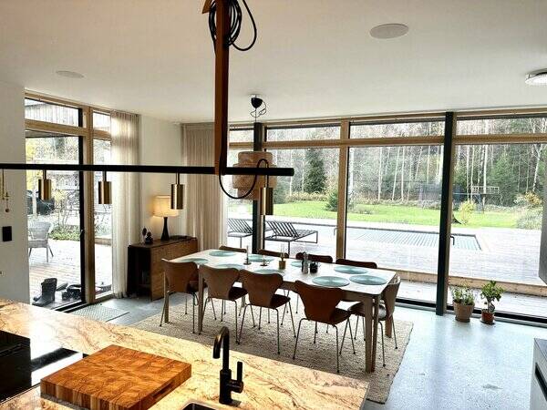 Hus - Kalifornien-inspirerat hus på Ingarö