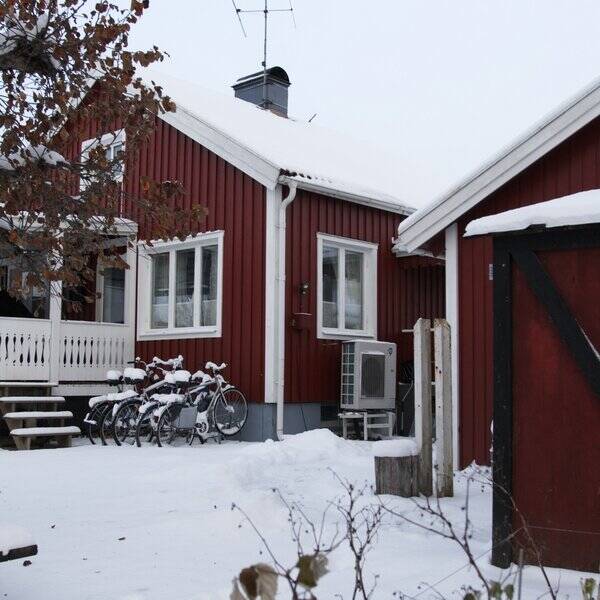 Hus - Villa, rebro, stort Badrum