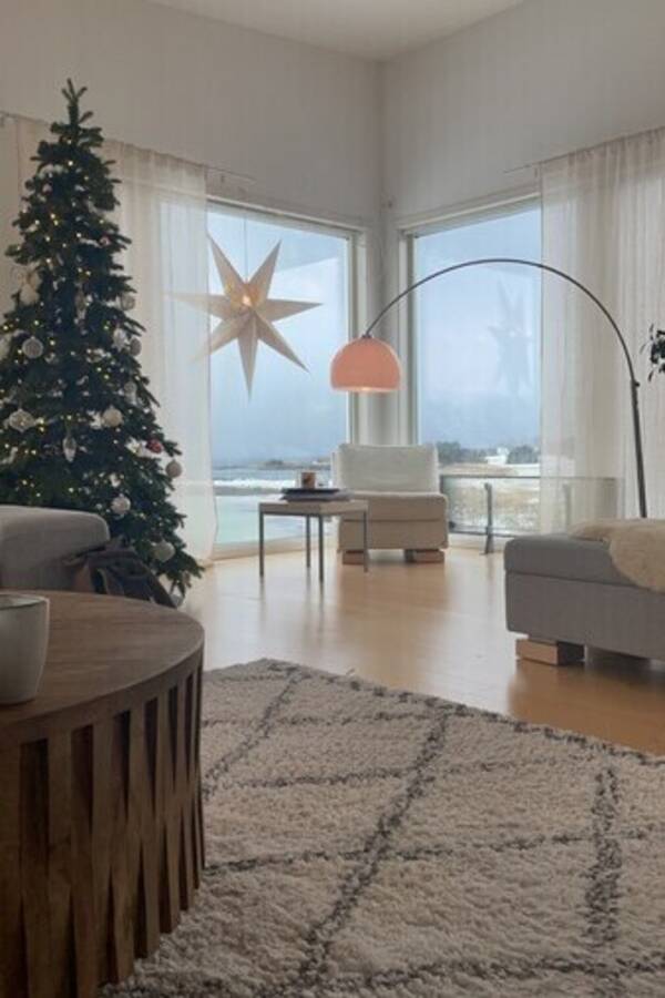 Hus - Hus i lesund, Giske