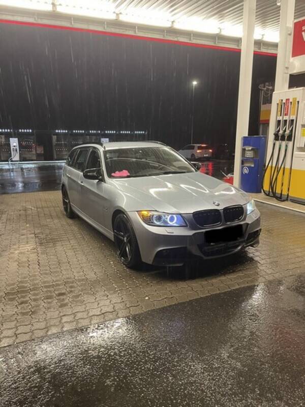 Kjøretøy - BMW E91 Kjøretøy - BMW E91