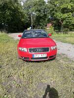 Audi cab, röd från 2005 Audi cab, röd från 2005