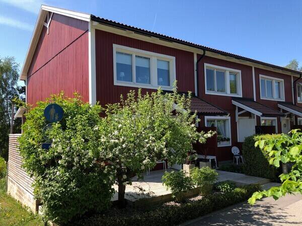 Hus - Radhus Lidingö