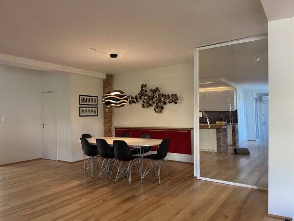 Leilighet - Diger fabrikkleilighet med heis rett inn Leilighet - Diger fabrikkleilighet med heis rett inn