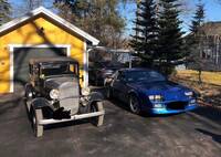 Tre stycken fina äldre bilar  Tre stycken fina äldre bilar