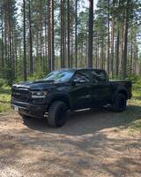 Dodge ram 1500 -19 Dodge ram 1500 -19