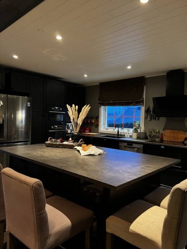 Hus - Sort Kjøkken Hokksund Hus - Sort Kjøkken Hokksund