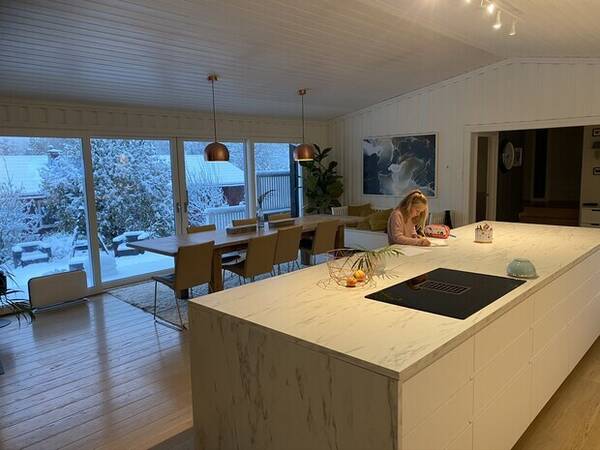 Hus - Enebolig - åpen stort kjøkken Hus - Enebolig - åpen stort kjøkken