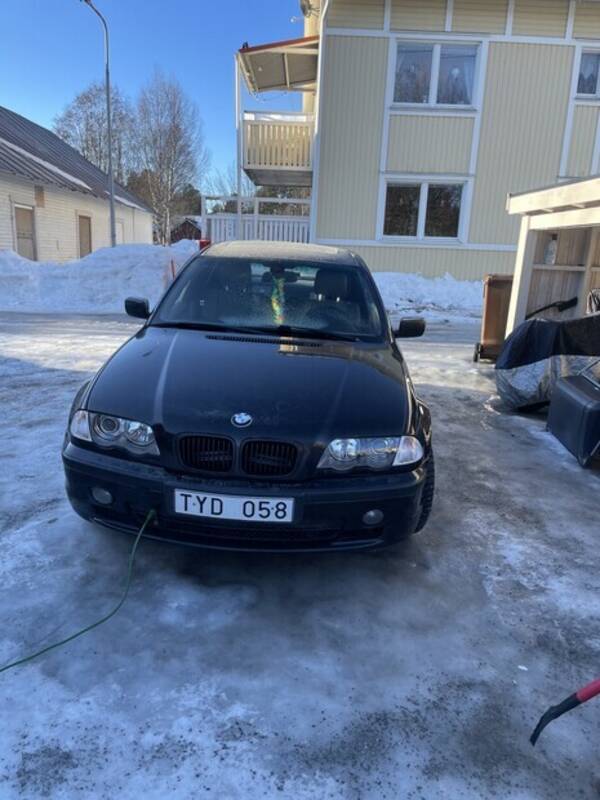 Fordon - BMW 330i e46