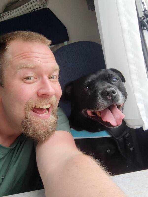 Hund - Eng staff ninja Hund - Eng staff ninja