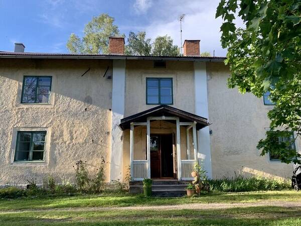 Sommarstuga - stort sommarhus Avesta