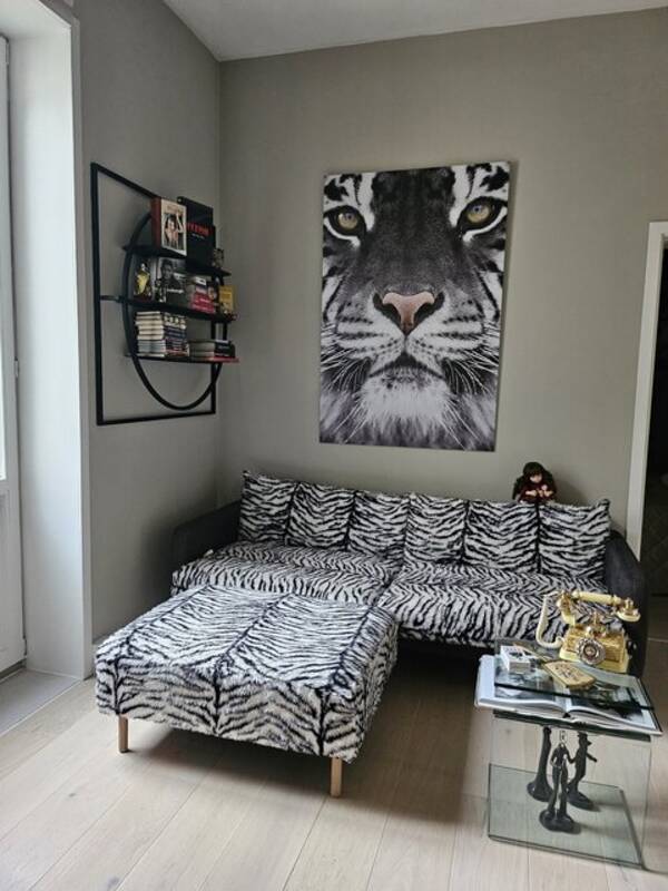 Leilighet - Sjarmerende le2r i sentrum Leilighet - Sjarmerende le2r i sentrum