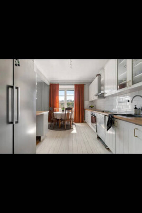 Lägenhet - Kök  Lägenhet - Kök