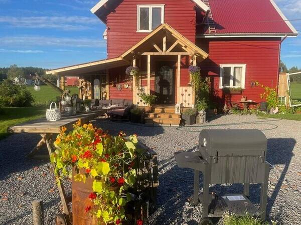 Hus - Småbruk i Rakkestad.  Hus - Småbruk i Rakkestad.