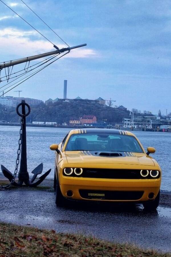 Fordon - Dodge Challenger R/T Shaker 