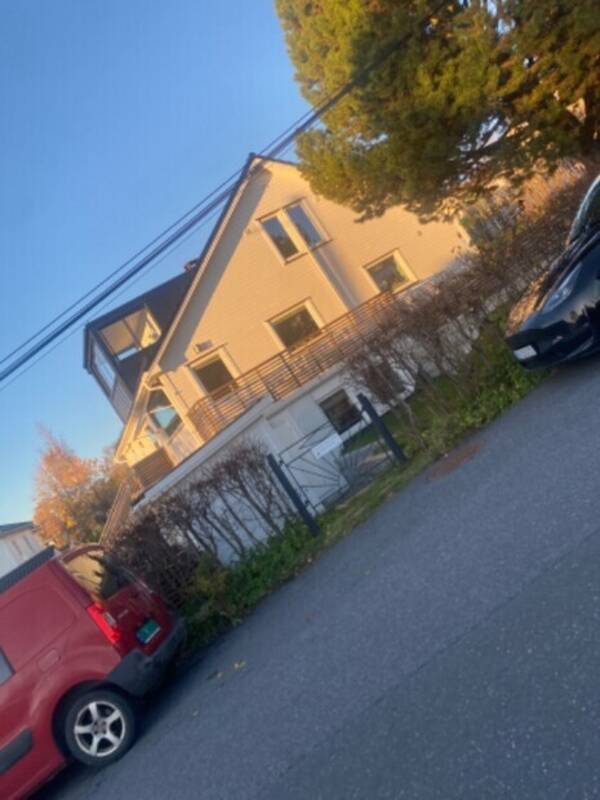 Hus - Jomfrubråtveien 88 Hus - Jomfrubråtveien 88