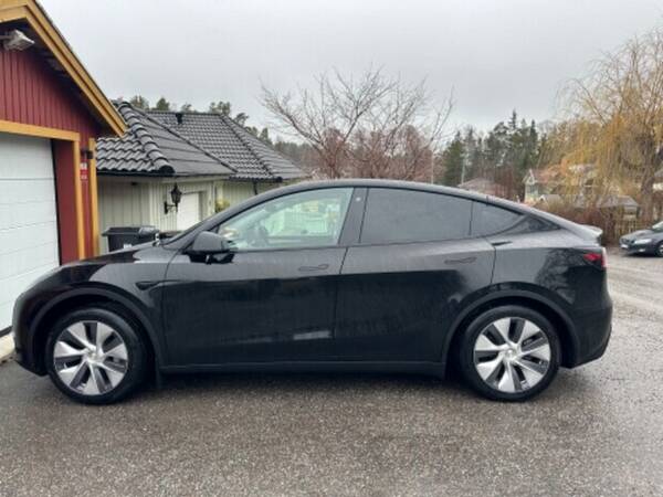 Fordon - Tesla Model Y