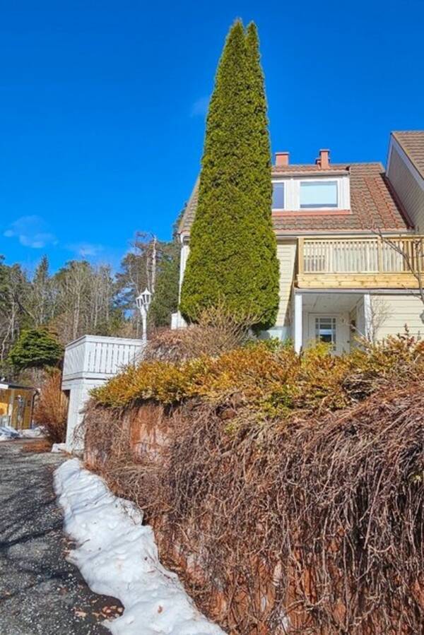 Hus - Kjedet enebolig i Bødalen  Hus - Kjedet enebolig i Bødalen