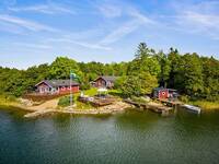 Privat sjötomt i Grisslehamn Privat sjötomt i Grisslehamn