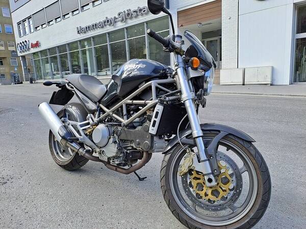 Rekvista - Ducati Monster S4 Rekvista - Ducati Monster S4