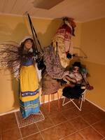 Dockor i vuxen storlek.  Dockor i vuxen storlek.