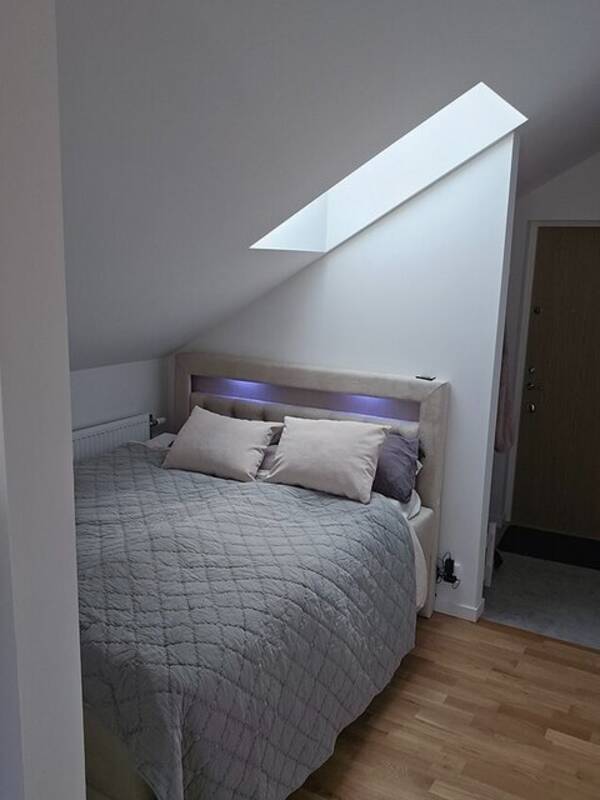 Lägenhet - Vindslägenhet Lägenhet - Vindslägenhet