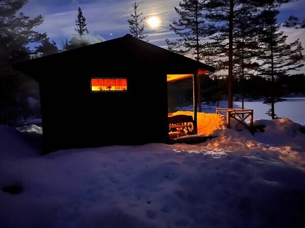 Hytte - Skogshytte  Hytte - Skogshytte