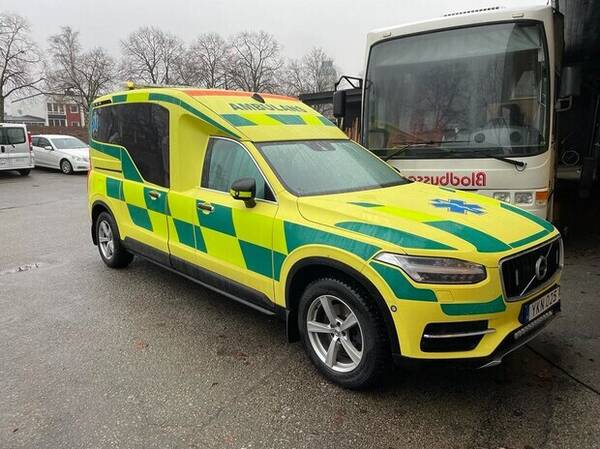 Fordon - AMBULANS