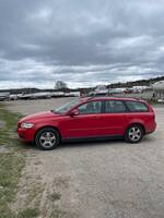 Volvo v50 röd 2010 Volvo v50 röd 2010