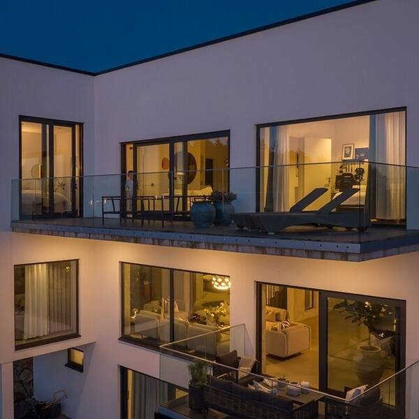 Hus - Hus 