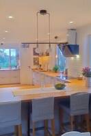 Lantligt, stort kök Lantligt, stort kök