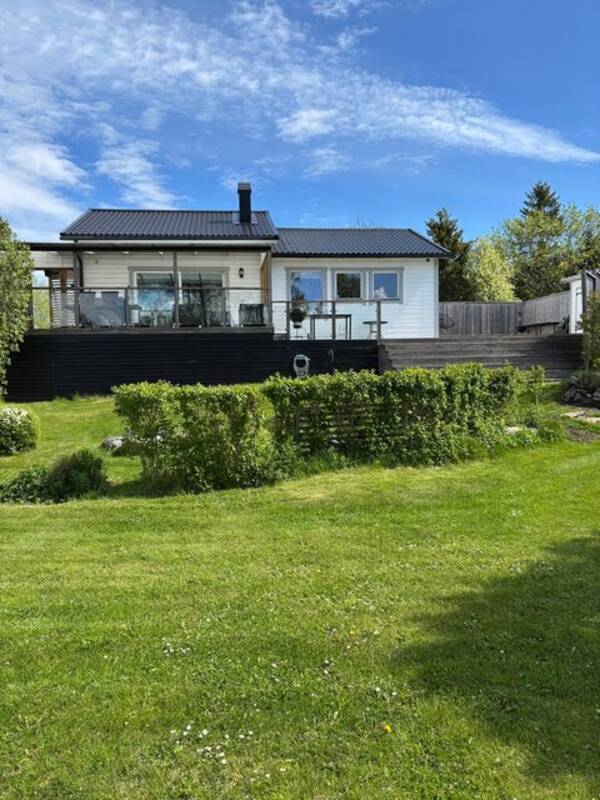 Sommarstuga - Utsikt frn sommarstuga 