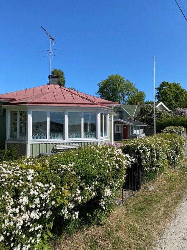 Sommarstuga - Hus i Furusund. Vinter bonat. 